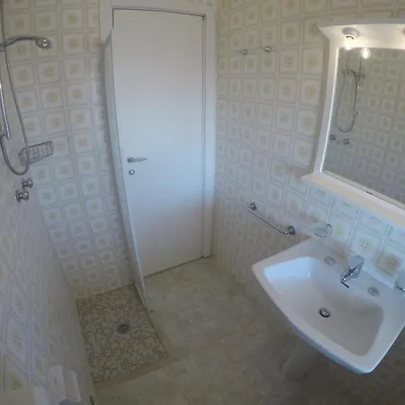 Seaview Flat In A Pet Friendly In Apartment Caorle