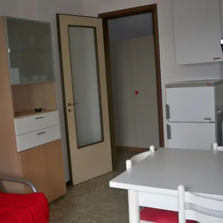 Seaview Flat In A Pet Friendly In