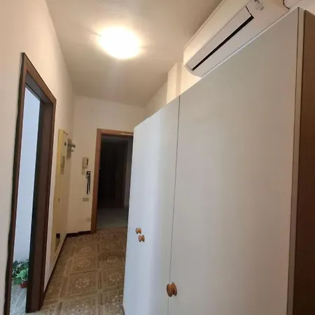 Apartment Seaview Flat In A Pet Friendly In *