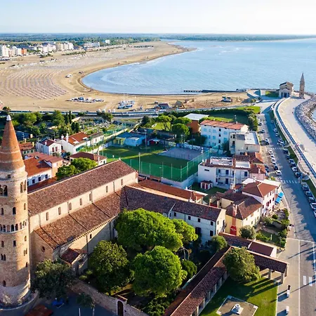 Seaview Flat In A Pet Friendly In Apartment Caorle